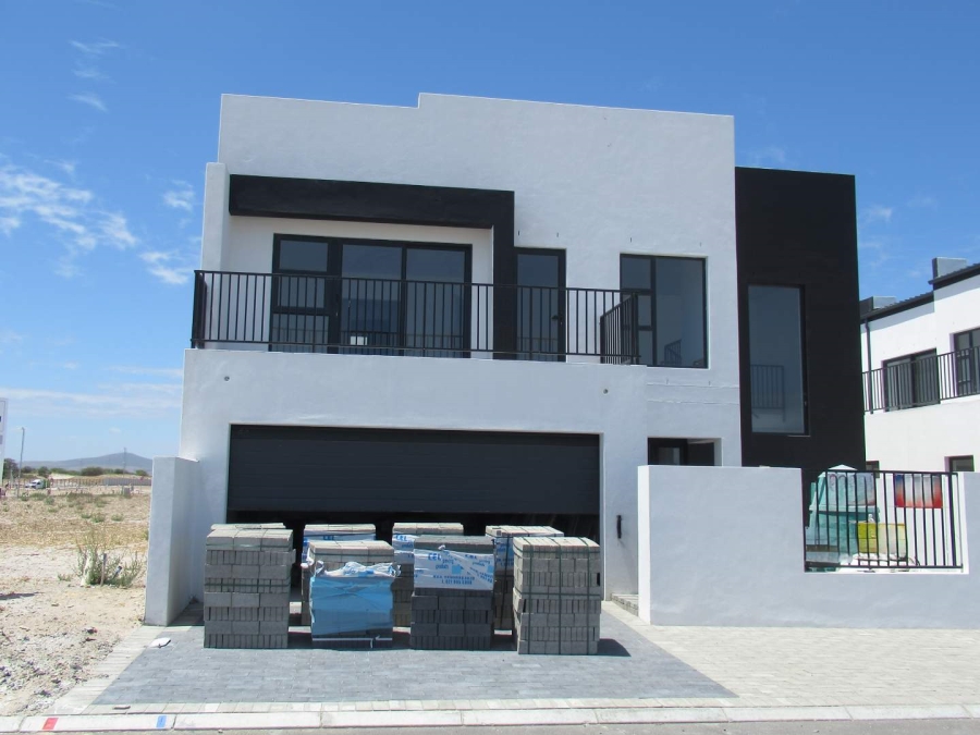 4 Bedroom Property for Sale in Sandown Western Cape